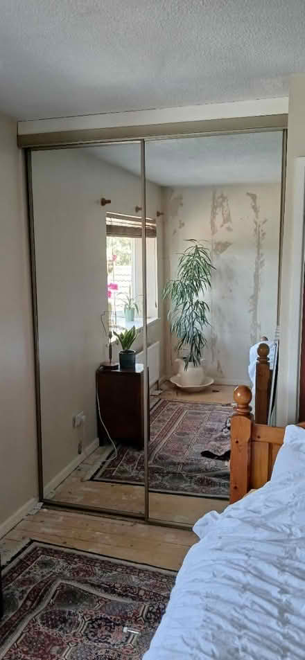 Photo of free Mirrored built in wardrobe (Manningtree) #1