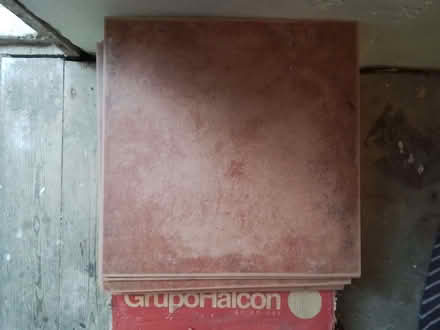 Photo of free Floor Tiles (CT20) #1