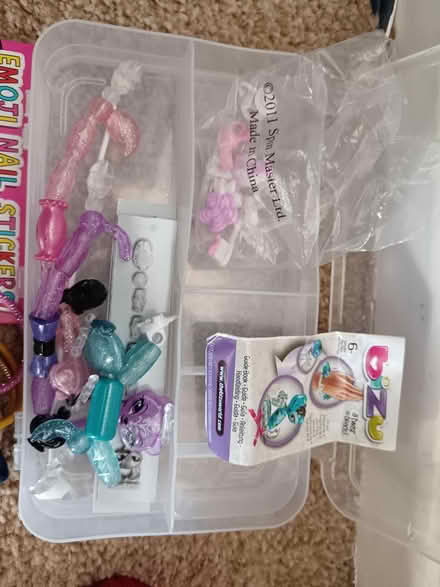 Photo of free Kids bits (Bennetts End, HP3) #3