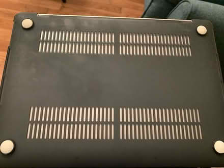 Photo of free protective shell for MacBook (SW16 2LG) #2