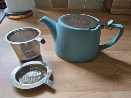 Photo of free Oval Infuser Tea Pot with Drip Tray (Halton LS15) #2