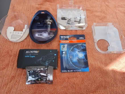 Photo of free selection of car bulbs (bristol BS13) #1