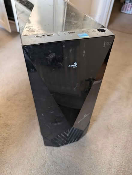 Photo of free Computer case and power supply unit (N8) #1