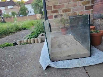 Photo of free Fish tank in good condition (DA3) #2