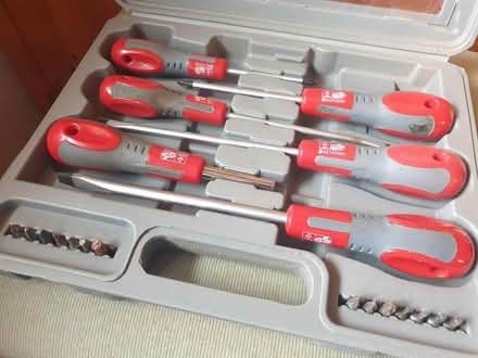 Photo of free Screwdriver Set in Carry Case (Garston, WD25) #2