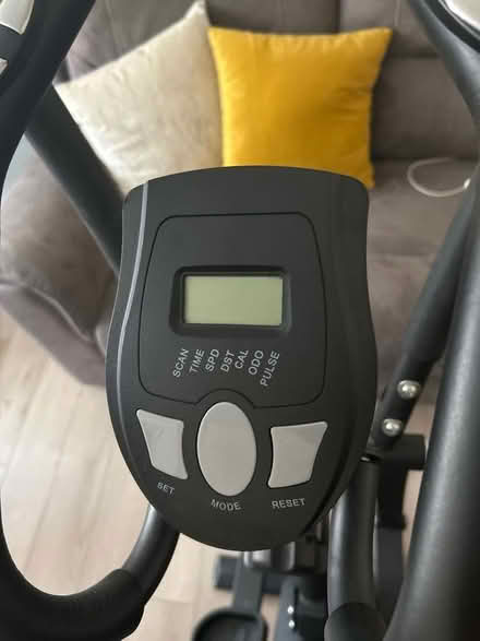 Photo of free X Trainer/exercise bike 2in1. (Stevenage SG1) #2