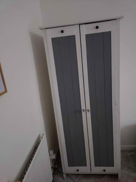 Photo of free wardrobe (Sw19 8tt) #1