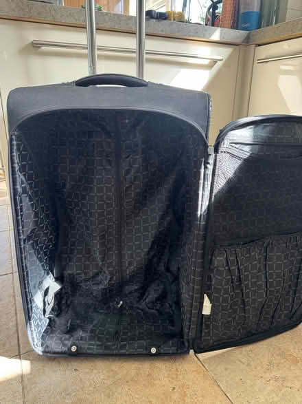 Photo of free Suitcase (Hitchin (South)) #4
