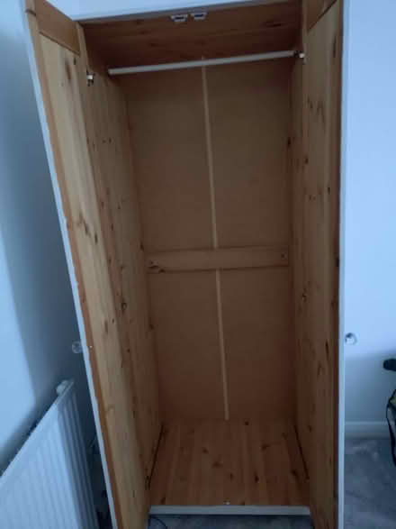 Photo of free wardrobe (Sw19 8tt) #2