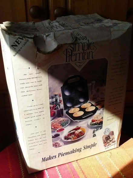 Photo of free Vintage 'Simple Pieman' Appliance (Garston, WD25) #4