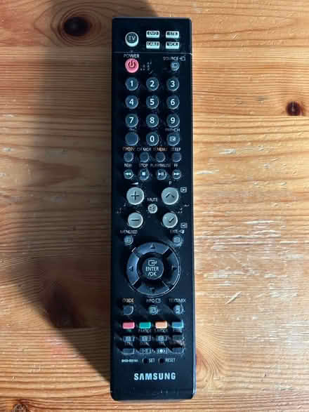 Photo of free Samsung 40” LCD TV (SE1) #4