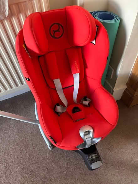 Photo of free Child car seat Cybex (Richmond) #2