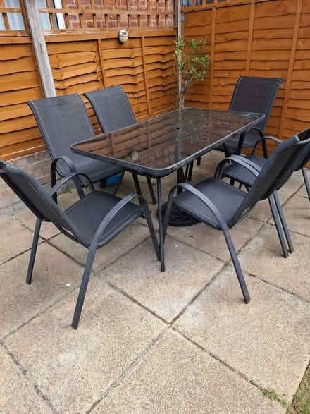 Photo of free 6 seater patio set (Caldecott OX14) #1