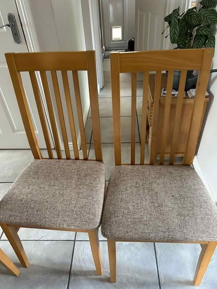 Photo of free 6 x dining room chairs (CM1 Broomfield) #1