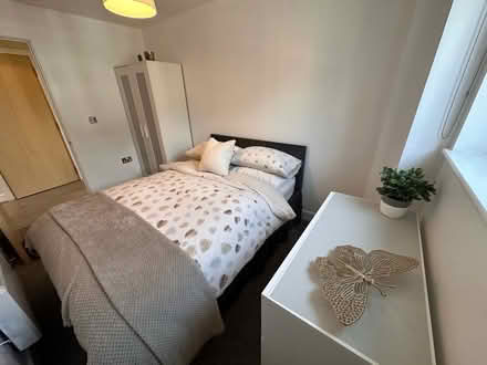 Photo of free Double bed (Sw6) #1