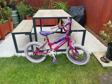 Photo of free Girls children bike (Reading, thee mile cross) #1