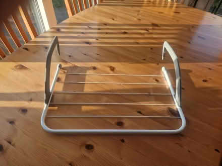 Photo of free Towel rail (SE10) #1