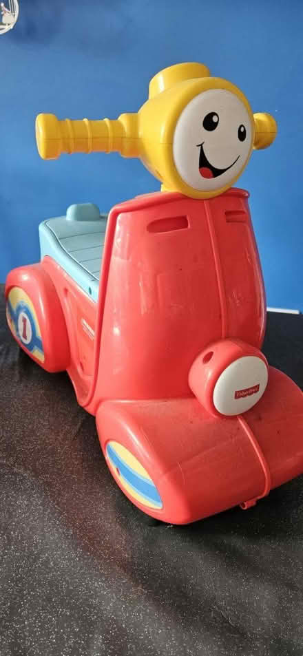 Photo of free Young kids ride on scooter (Coventry, CV3) #1