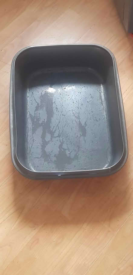 Photo of free Medium size litter box (Fullwell cross) #2