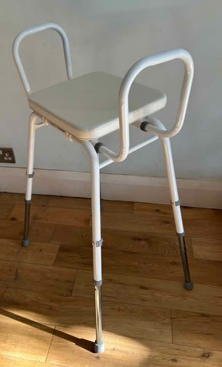 Photo of free Perching stool and raised toilet seat (Yarnton OX5) #1