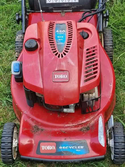 Photo of free Toro petrol mower with grass box (Botley OX2) #2