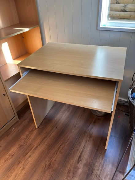 Photo of free Desk (Presteigne LD8) #1