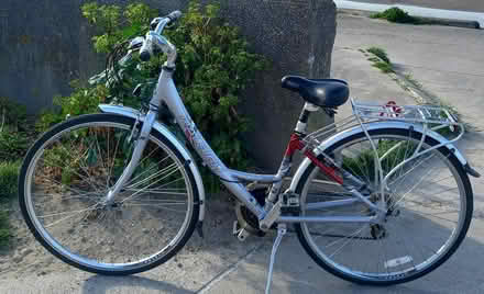 Photo of free Womens adult bike (Hoylake) #1