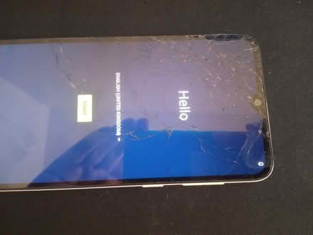 Photo of free Cracked Moto e13 mobile phone (po12 1fh) #3