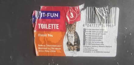 Photo of free Medium size litter box (Fullwell cross) #4