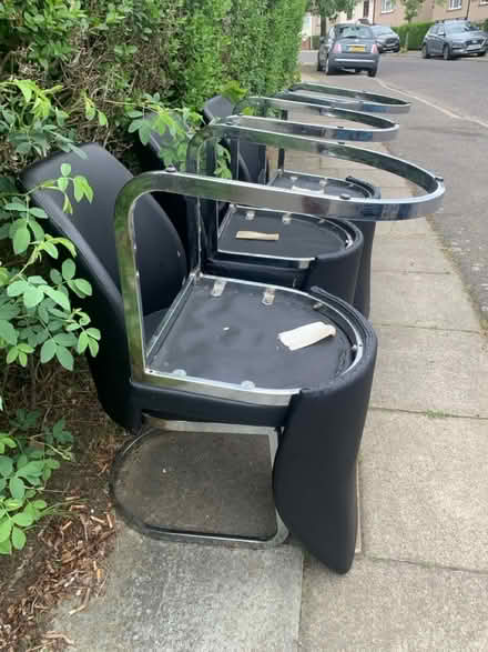 Photo of free 6 dining chairs (BR5) #1