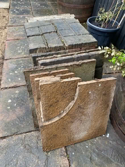 Photo of free Patio paving slabs (Aylesbury HP20) #2