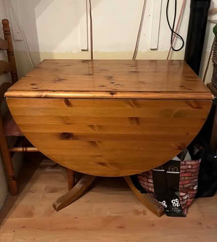 Photo of free Drop leaf table (Sydenham) #2