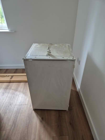 Photo of free Fridge and freezer integrated units (GU22) #4