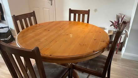 Photo of free Pine extending dining table & 4 chairs (Cherwell Heights OX16) #3