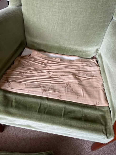 Photo of free 2 green Parker Knoll (Nr. St Ann’s Well BN3) #4