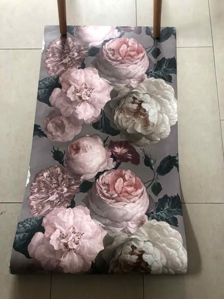 Photo of free 10 m roll of wallpaper (Walthamstow E17) #1