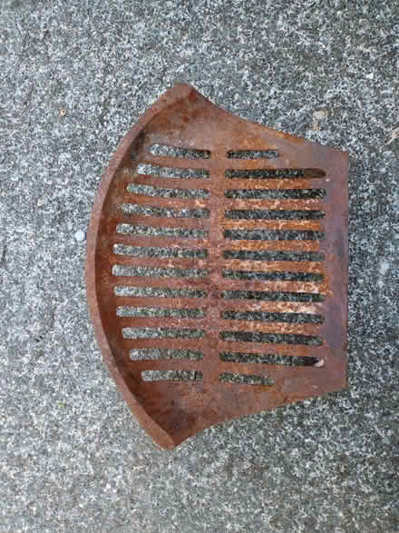 Photo of free Fire grate (L20, Bootle, Merseyside) #1
