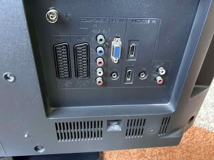 Photo of free 32" tv (Mansfield NG19) #4