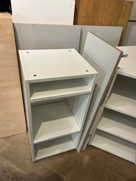 Photo of free Reception desk - URGENT PICK UP (SW1 Belgravia) #2