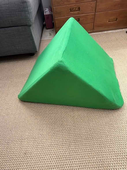 Photo of free yoga/exercise wedge (Off Ashbourne Rd, Belper.) #1
