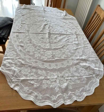 Photo of free Oval tablecloth (Yarnton OX5) #1