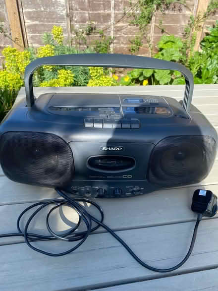 Photo of free CD, radio player (Dinder BA5) #1