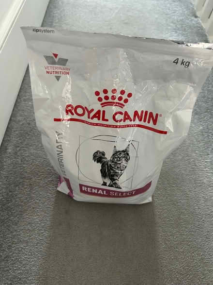 Photo of free Dried cat food (Lewes BN7) #1