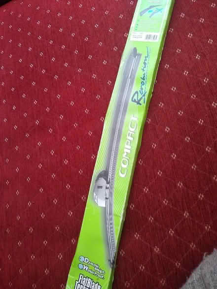 Photo of free Windscreen blade (Newtown RG1) #2