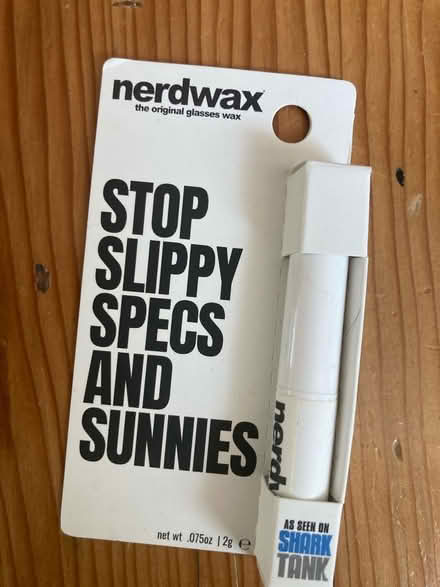 Photo of free wax for glasses to stop slipping (leslieville/little india) #1