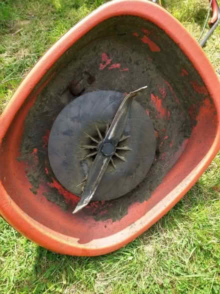 Photo of free Flymo Lawnmower (The Grange EH9) #2