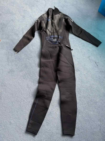 Photo of free Boys Wetsuit (Millend OX7) #2