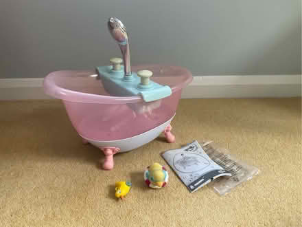 Photo of free Baby born bath, wokingham (Wokingham RG40) #1