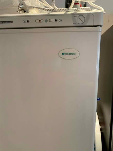 Photo of free Upright freezer (Bloxham OX15) #2