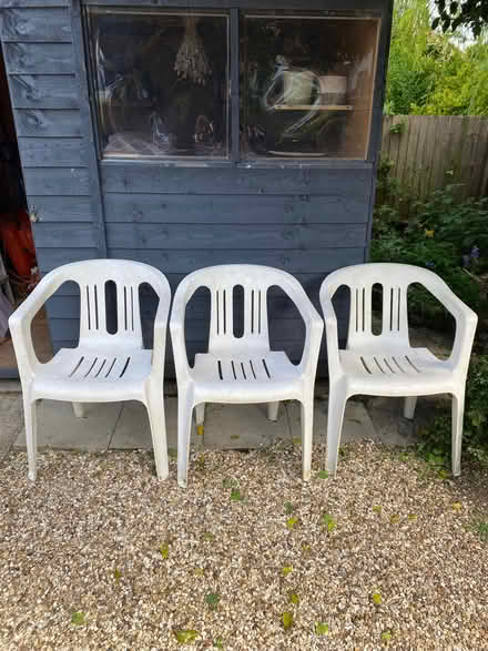 Photo of free 3 plastic chairs (Three Fields Farm HP3) #2